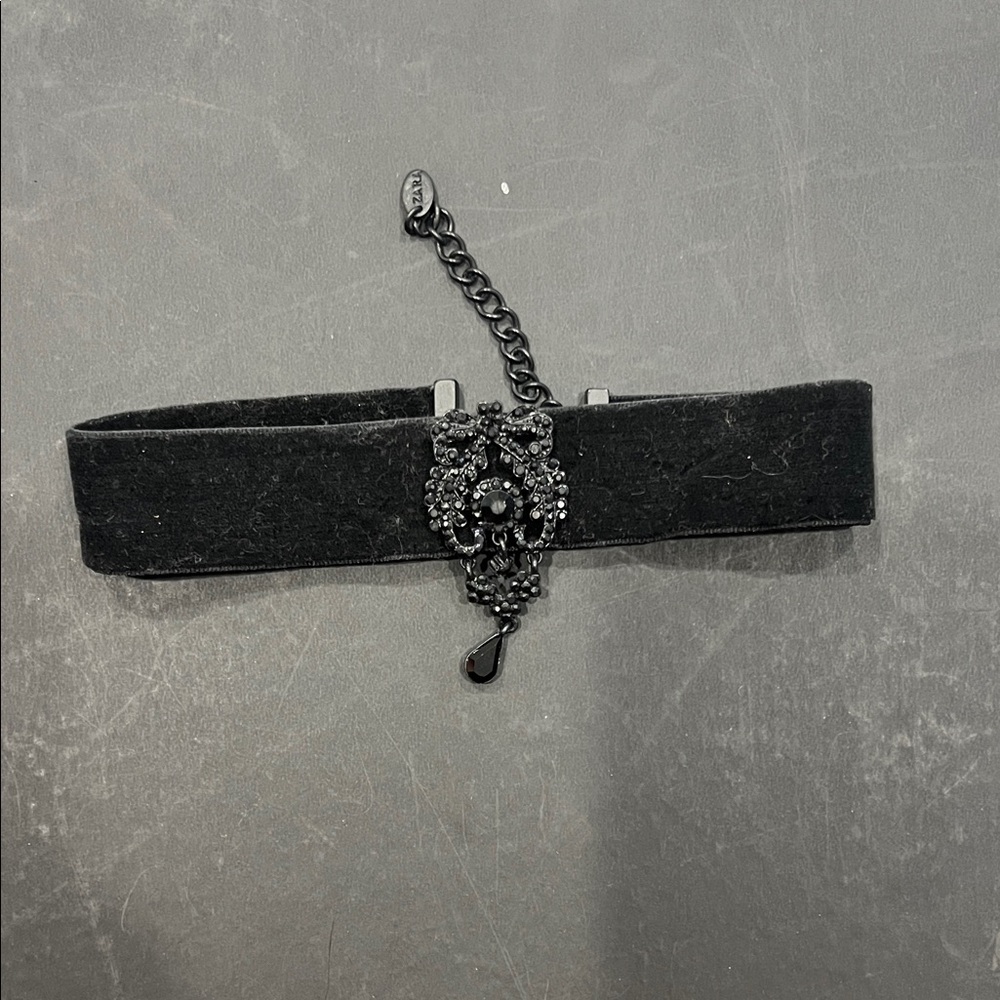 Elegant Black Choker Necklace